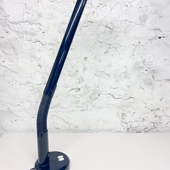 1980s Bendable Post Modern Tube Desk Lamp – Tribute to Anders Pehrson Design - Picture 5 of 9